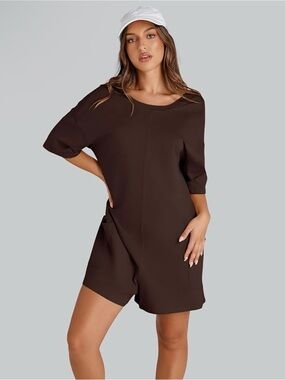 V-Neck Short Sleeve Pocket T-Shirt Romper in Chocolate Brown